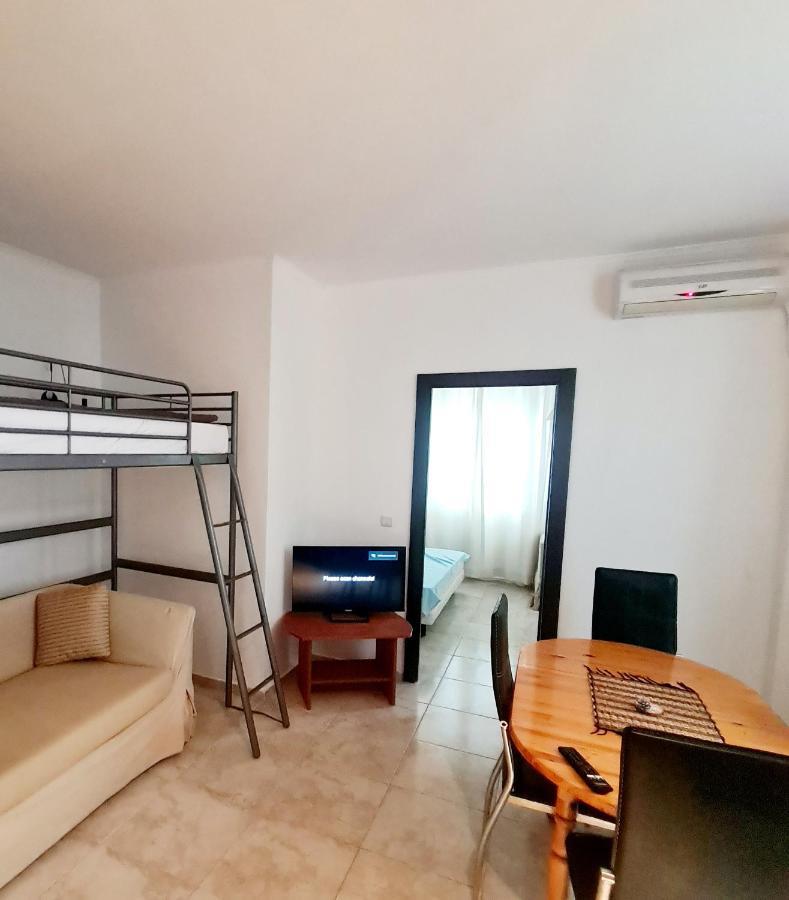 Apartment Almi - The Cliff Obsor Exterior foto